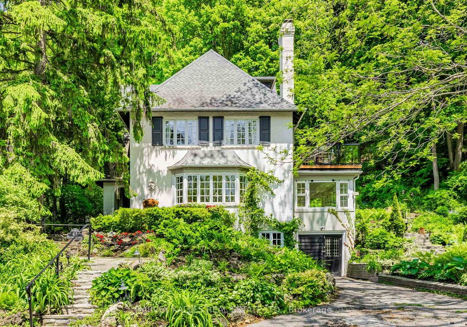 42-brookfield-road-north-york-ontario-c13048280