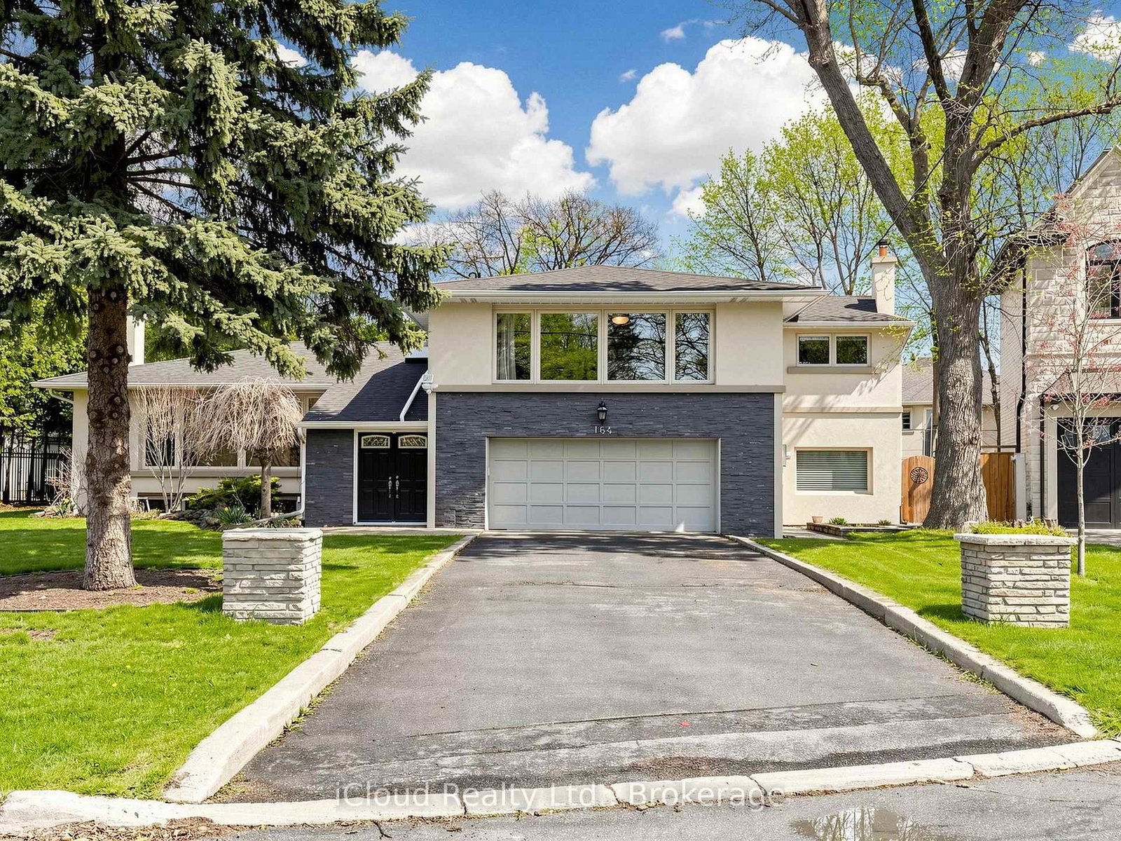 164-munro-boulevard-north-york-ontario-c13048292
