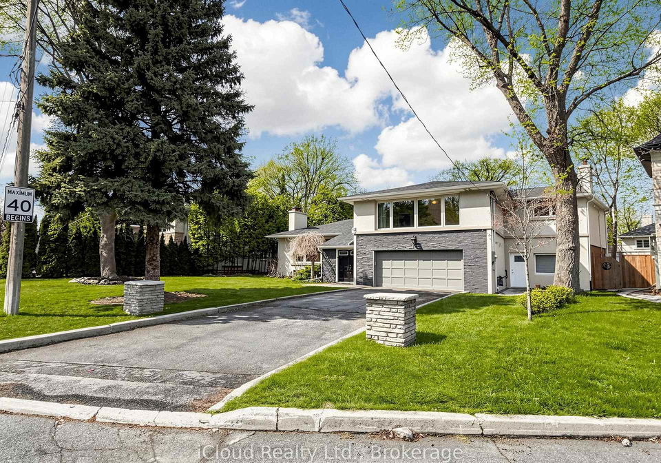 164-munro-boulevard-north-york-ontario-c13048292