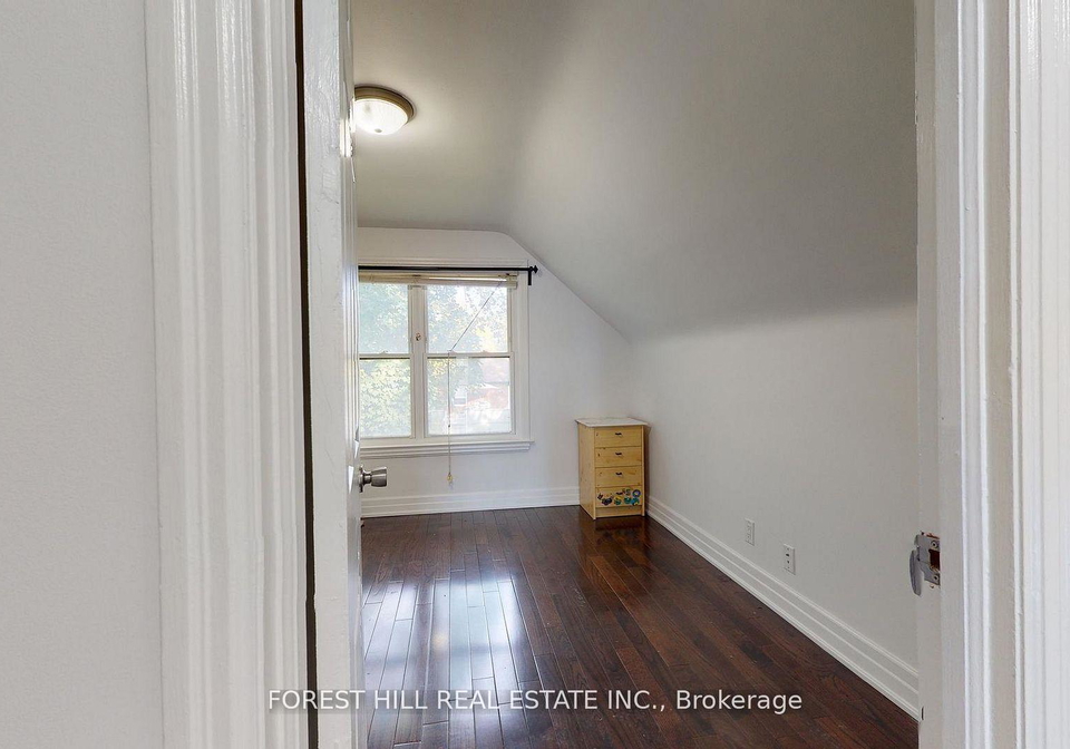 262-poyntz-avenue-toronto-ontario-c13048598