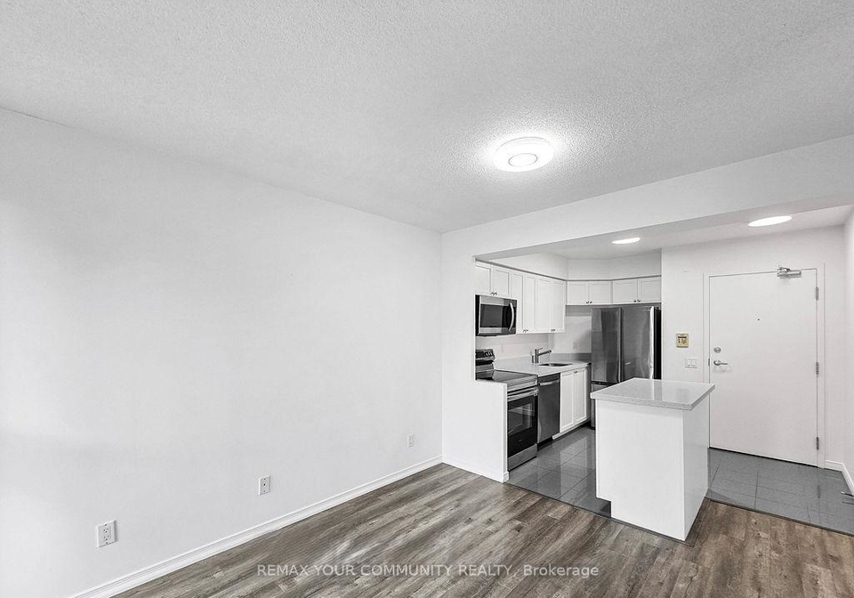 30-harrison-garden-boulevard-north-york-ontario-c13048878
