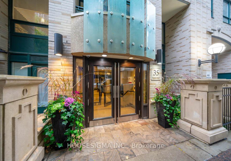 35-hayden-street-toronto-ontario-c13048884