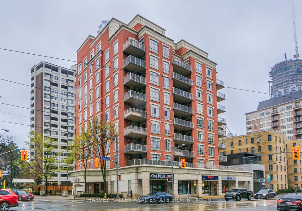 1-deer-park-crescent-toronto-ontario-c13048940