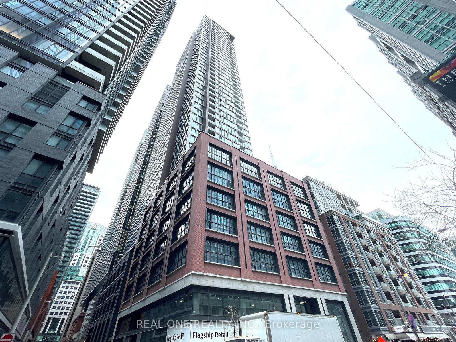 55-mercer-street-toronto-ontario-c13049030