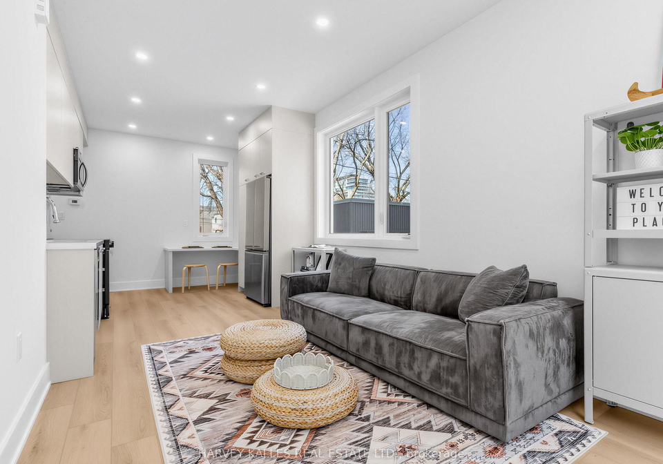 45-bellevue-avenue-toronto-ontario-c13049766