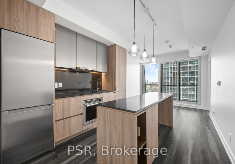 11-ordnance-street-toronto-ontario-c13050040