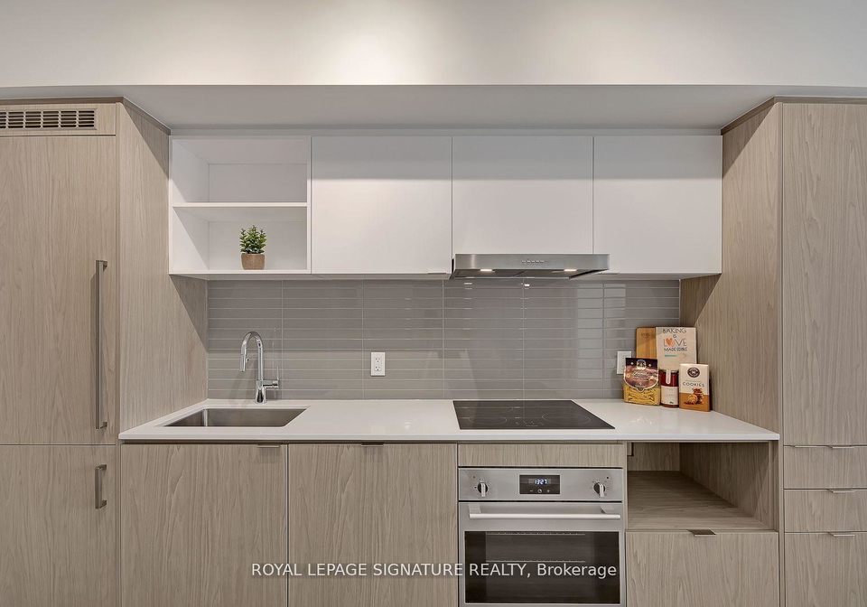 55-cooper-street-toronto-ontario-c13050210