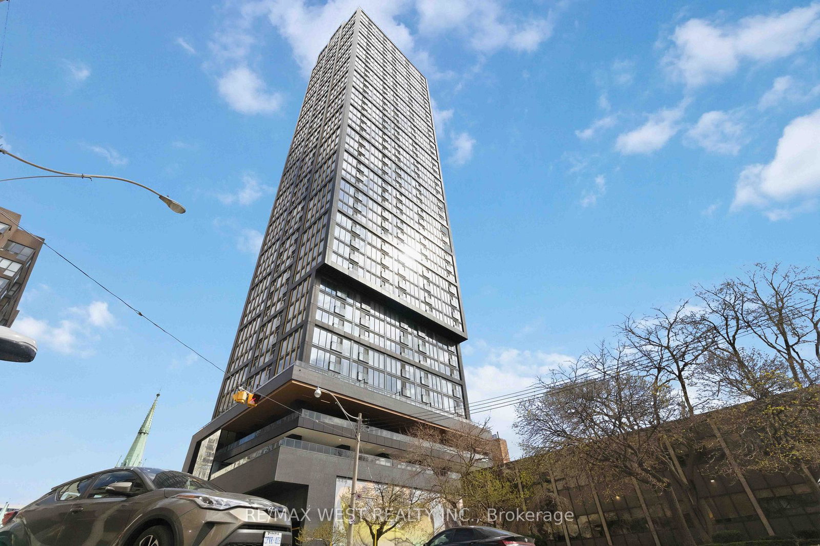 319-jarvis-street-toronto-ontario-c13050212