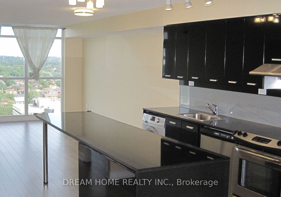 19-singer-court-north-york-ontario-c13050640