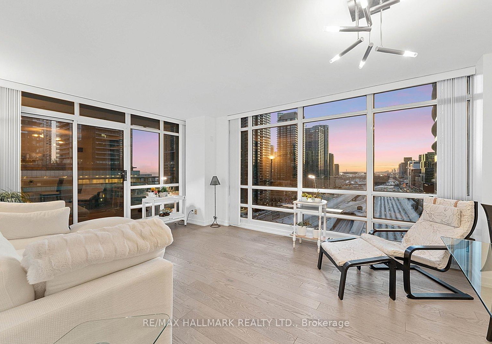 381-front-street-w-toronto-ontario-c13050664