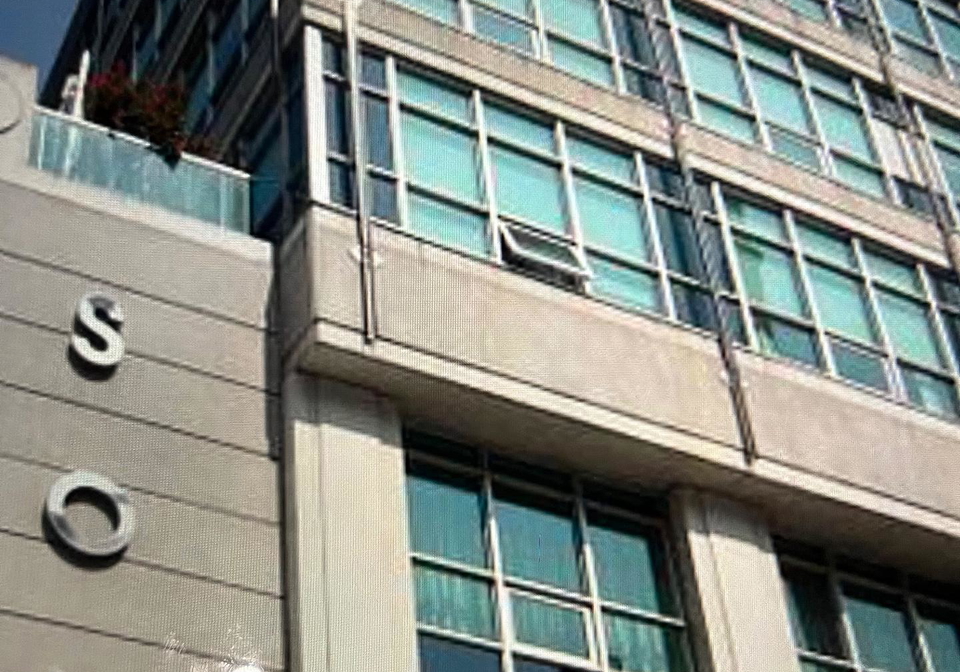 350-wellington-street-w-toronto-ontario-c13050738
