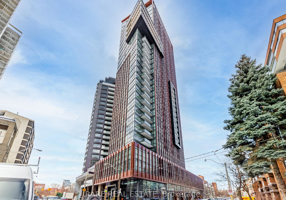 32-davenport-road-toronto-ontario-c13050788