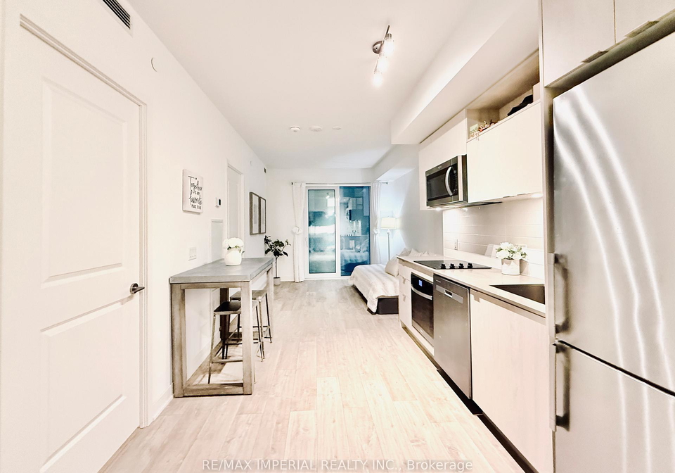 100-dalhousie-street-toronto-ontario-c13050820