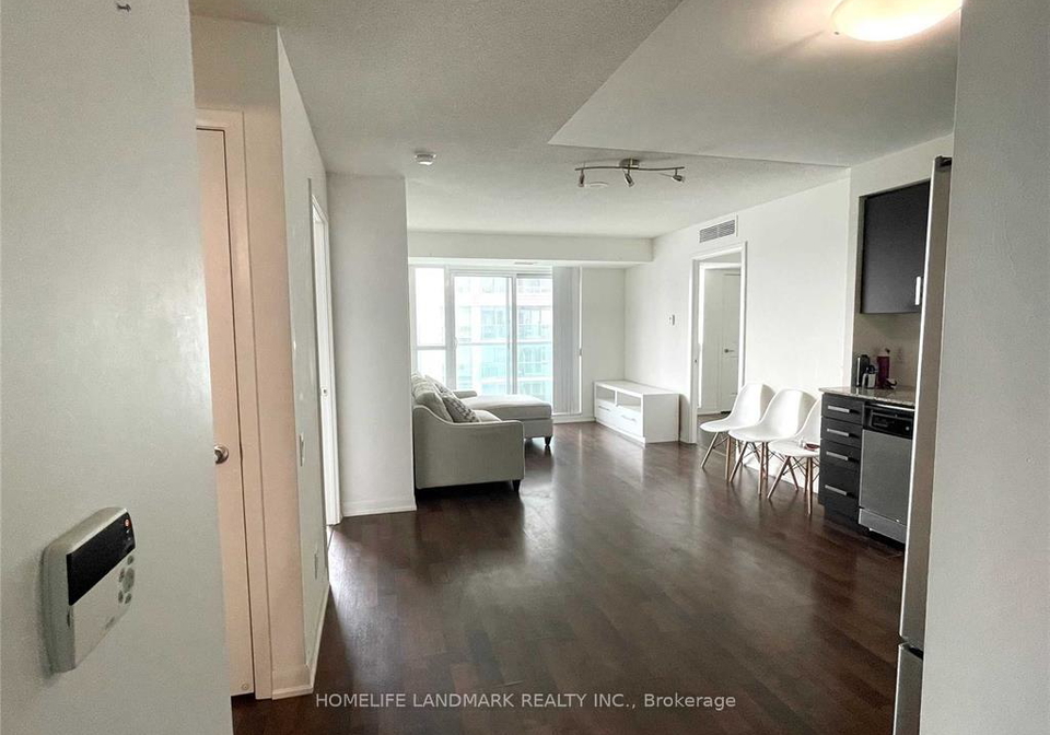 17-anndale-drive-north-york-ontario-c13050824