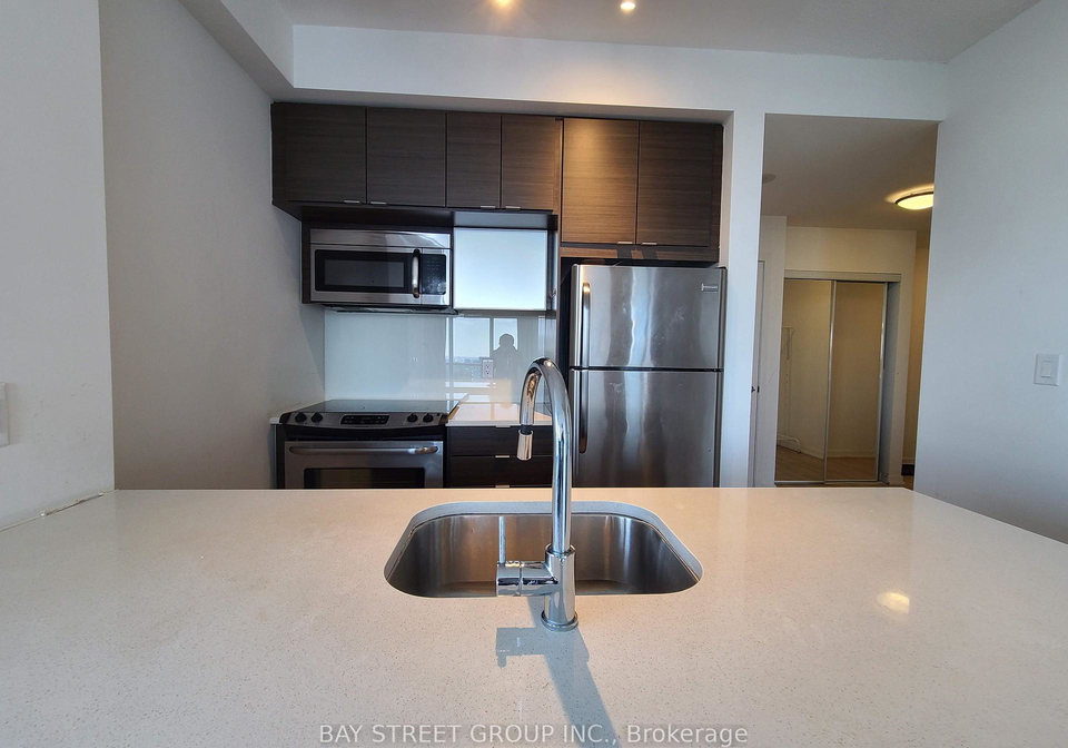 62-forest-manor-road-north-york-ontario-c13050918