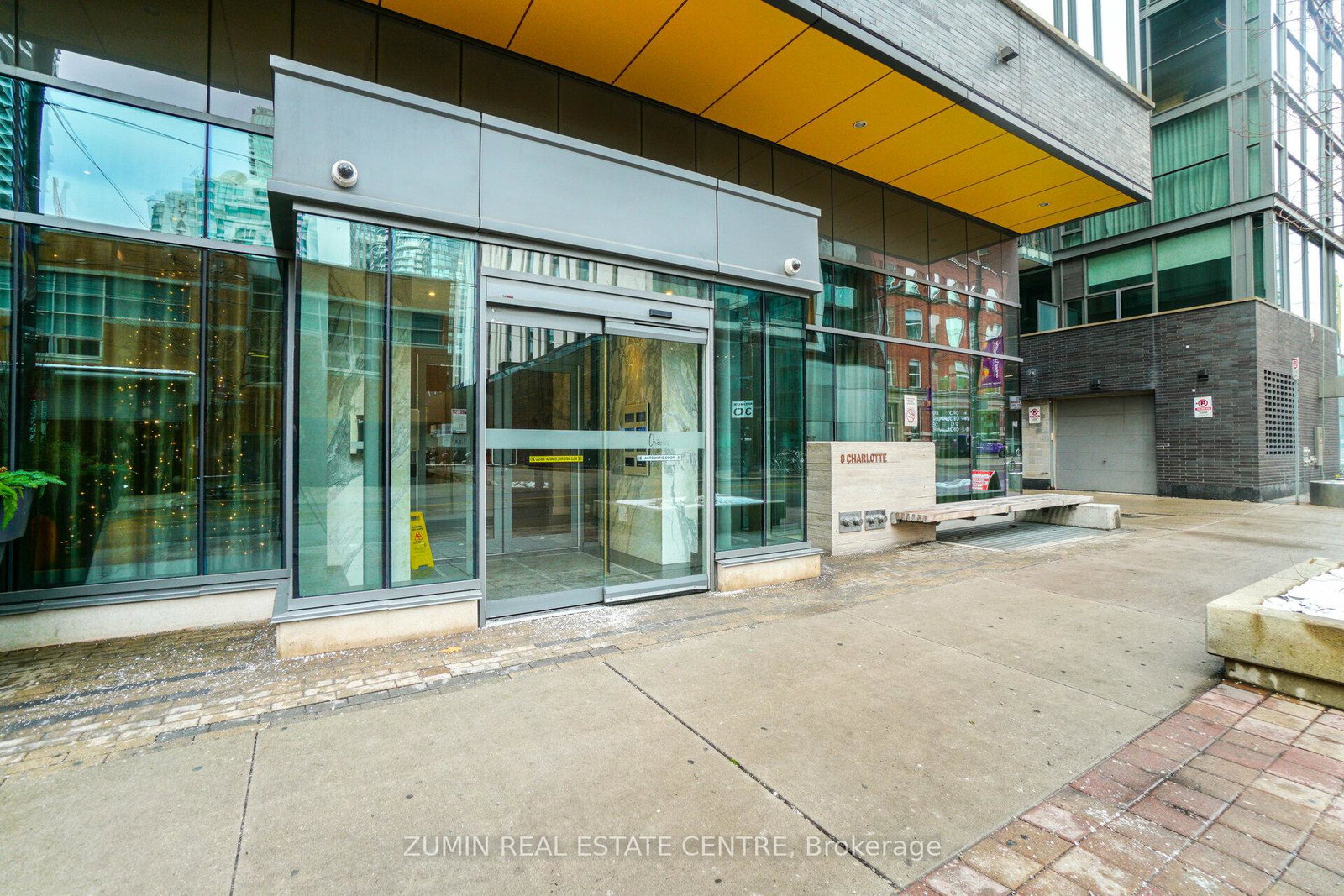 8-charlotte-street-toronto-ontario-c13050930
