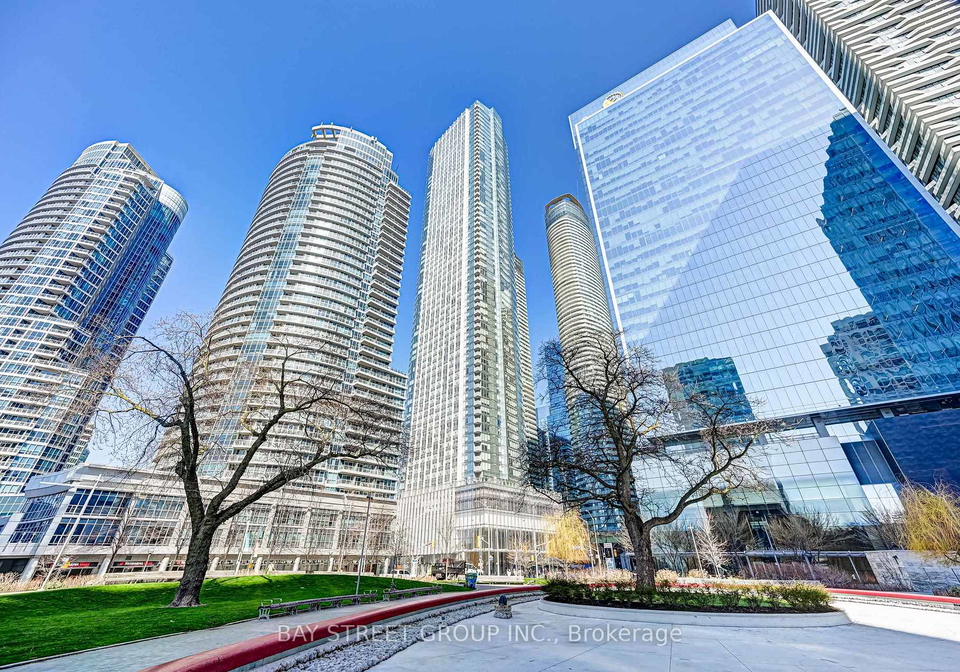 10-york-street-toronto-ontario-c13051028