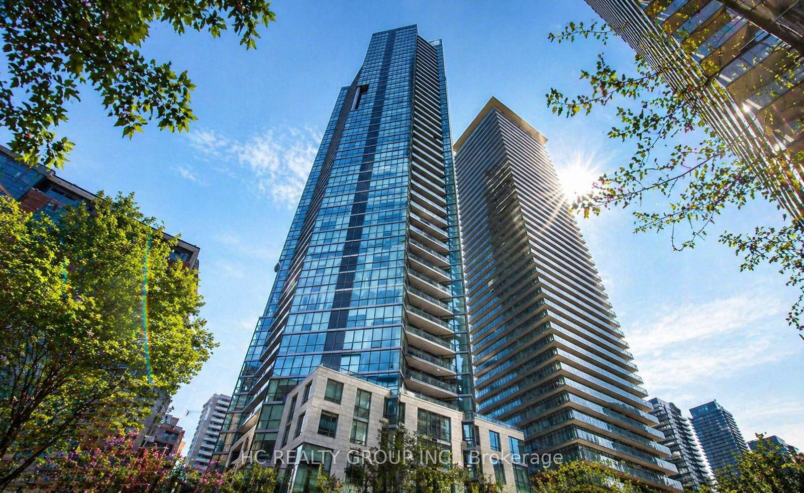 45-charles-street-e-toronto-ontario-c13051066