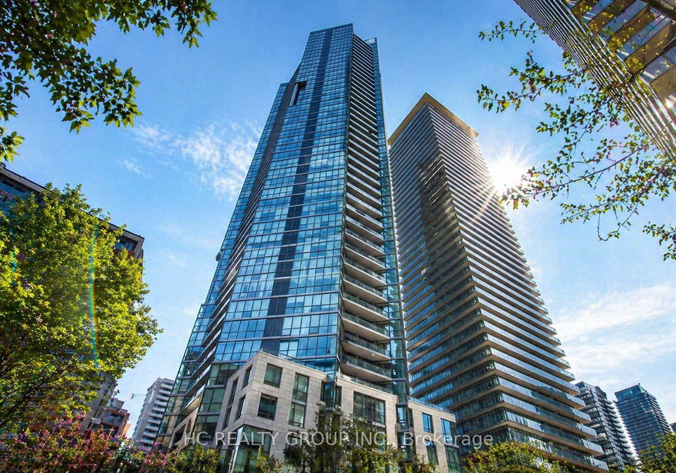45-charles-street-e-toronto-ontario-c13051066