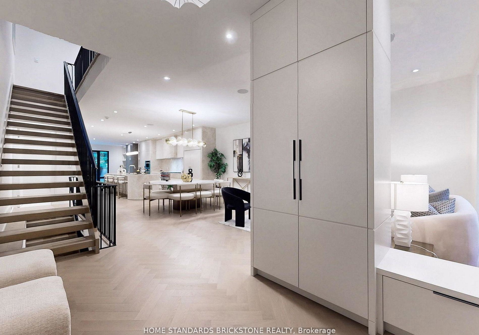 38-elgin-avenue-toronto-ontario-c13051156