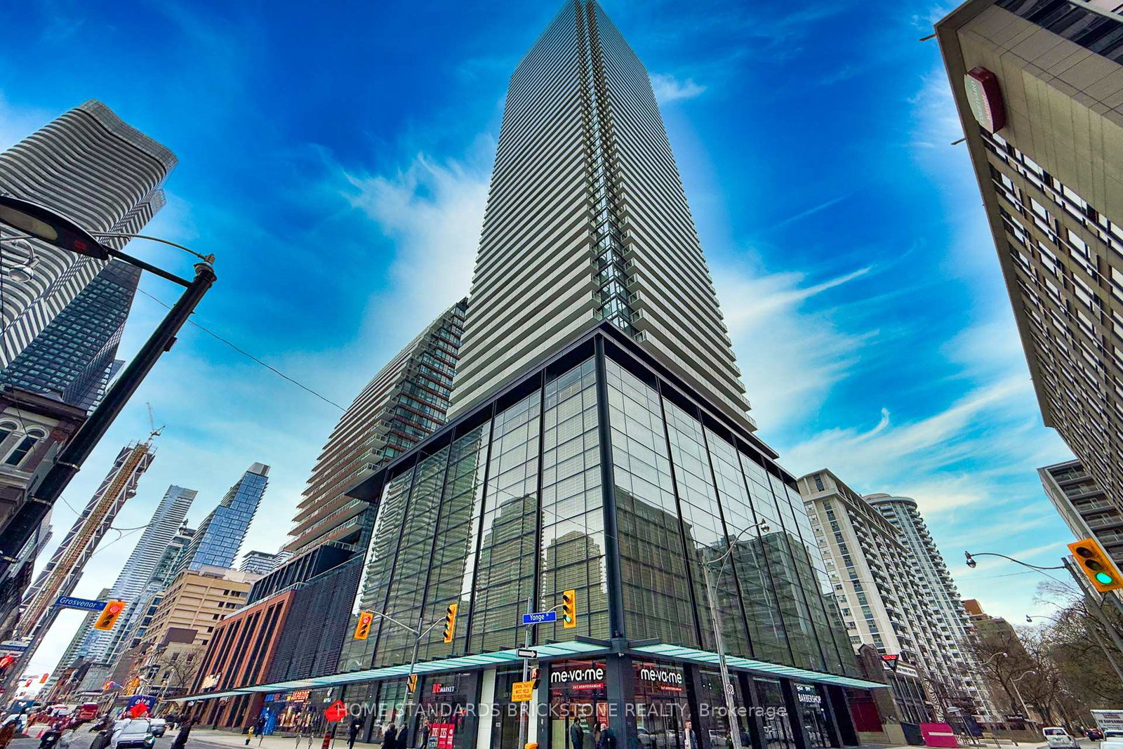 501-yonge-street-toronto-ontario-c13051330