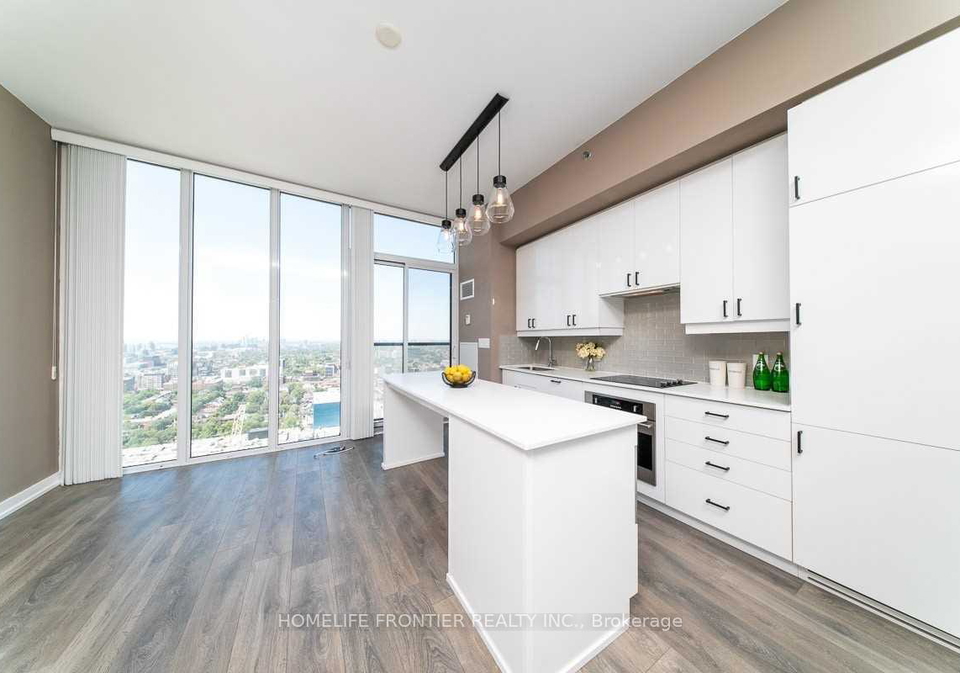 426-university-avenue-toronto-ontario-c13051380