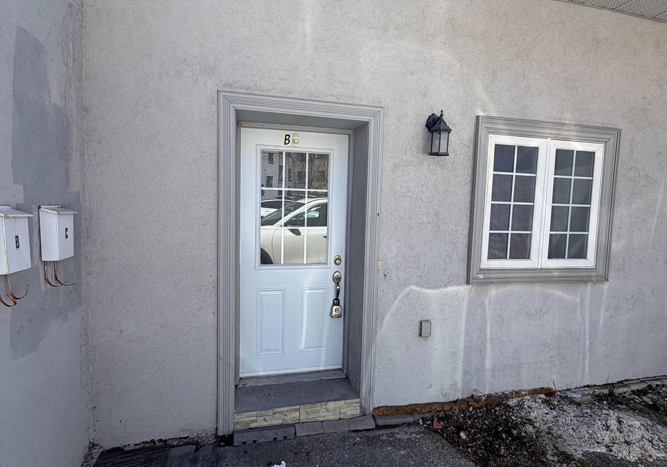 150-kenwood-avenue-toronto-ontario-c13051406