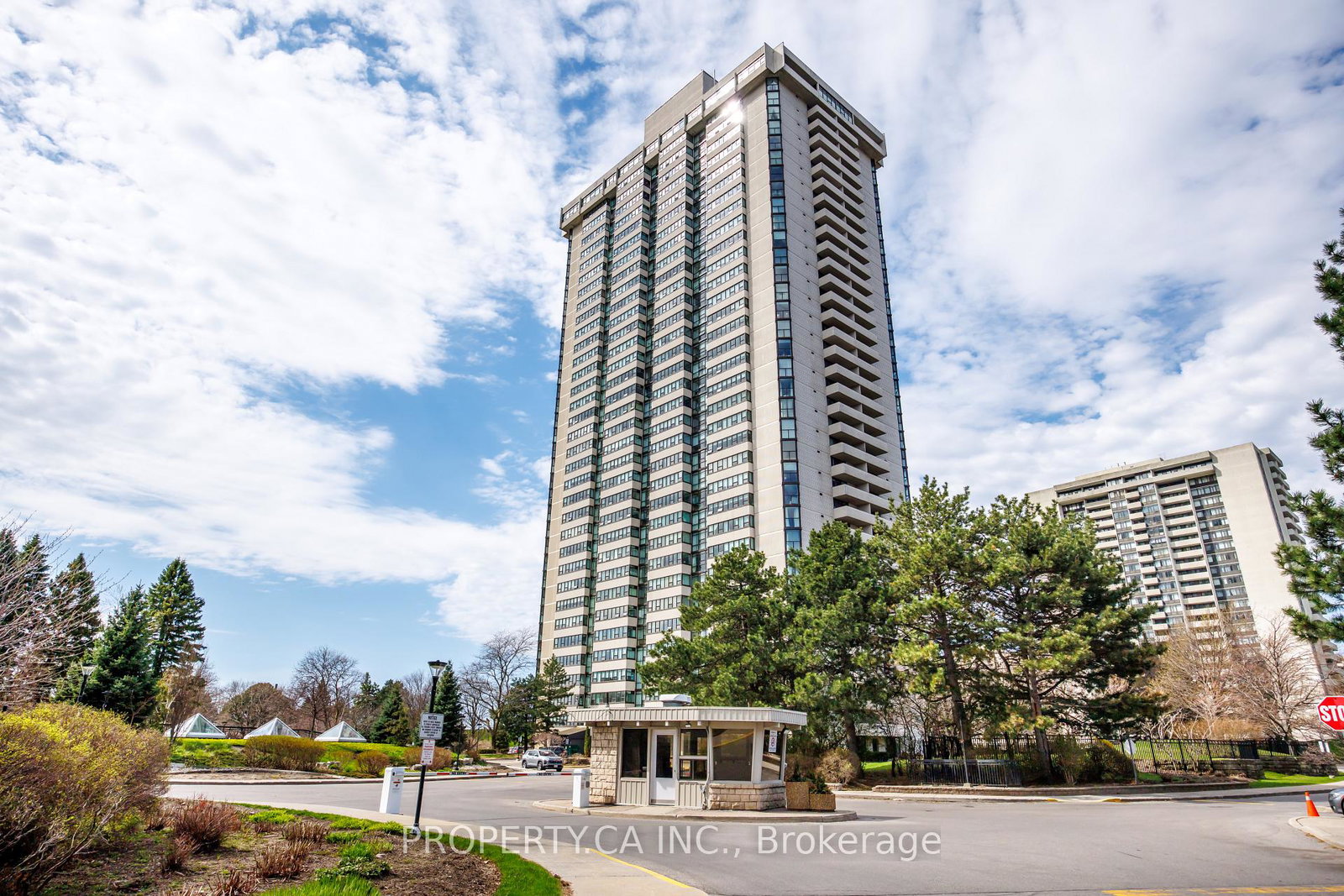 3303-don-mills-road-north-york-ontario-c13051414