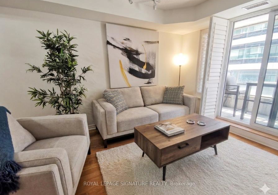 270-wellington-street-w-toronto-ontario-c13051694