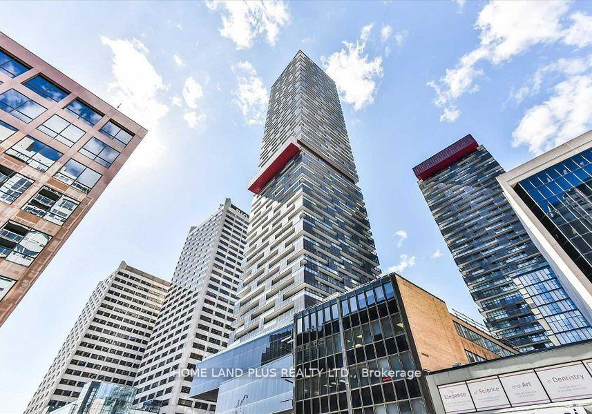 8-eglinton-avenue-e-toronto-ontario-c13051712
