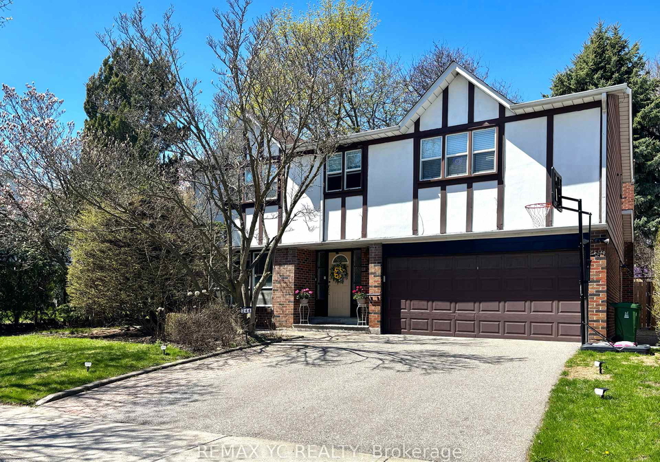 244-banbury-road-north-york-ontario-c13051836