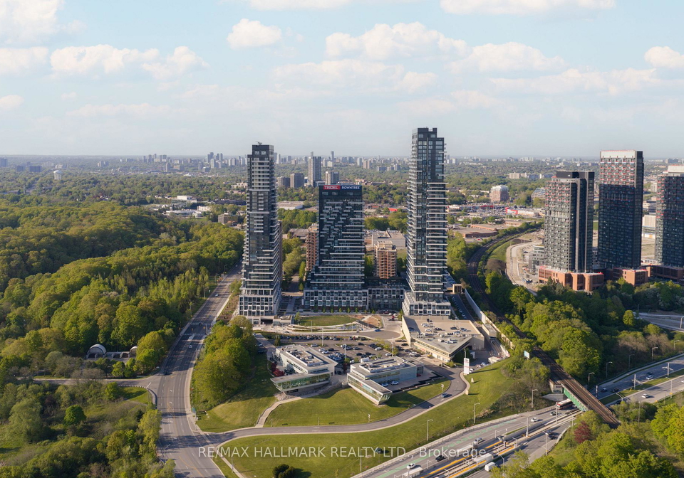 10-inn-on-the-park-drive-north-york-ontario-c13051924