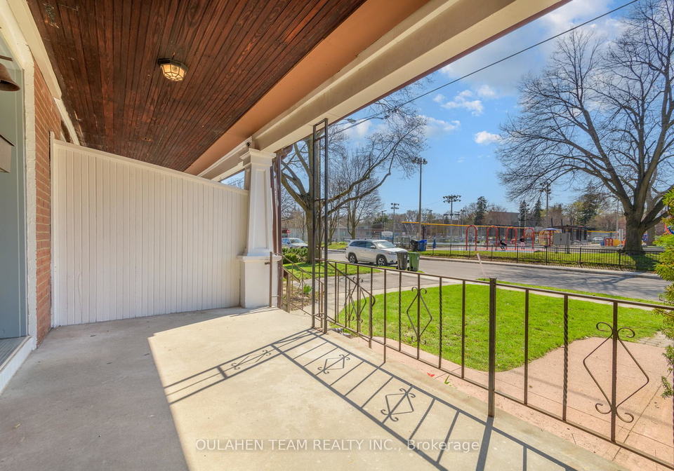 127-rumsey-road-east-york-ontario-c13052078