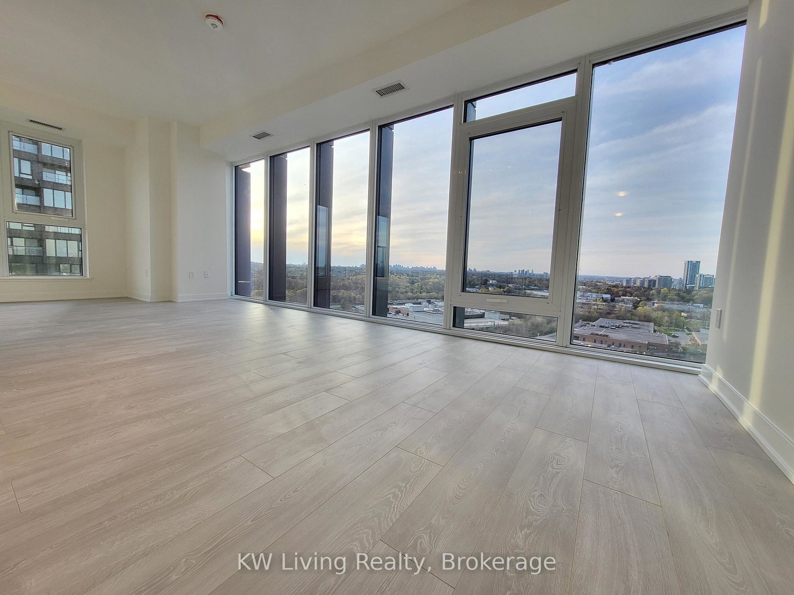 5-quarrington-lane-north-york-ontario-c13052130