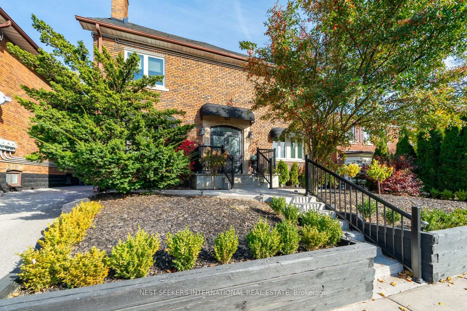 963-avenue-road-toronto-ontario-c13052220