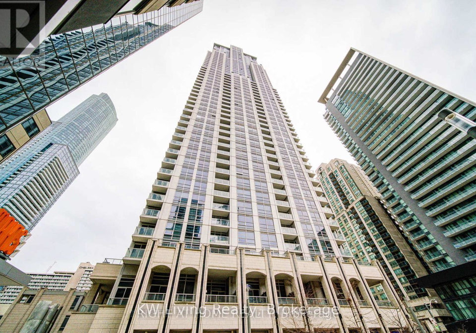 763-bay-street-toronto-ontario-c13052380
