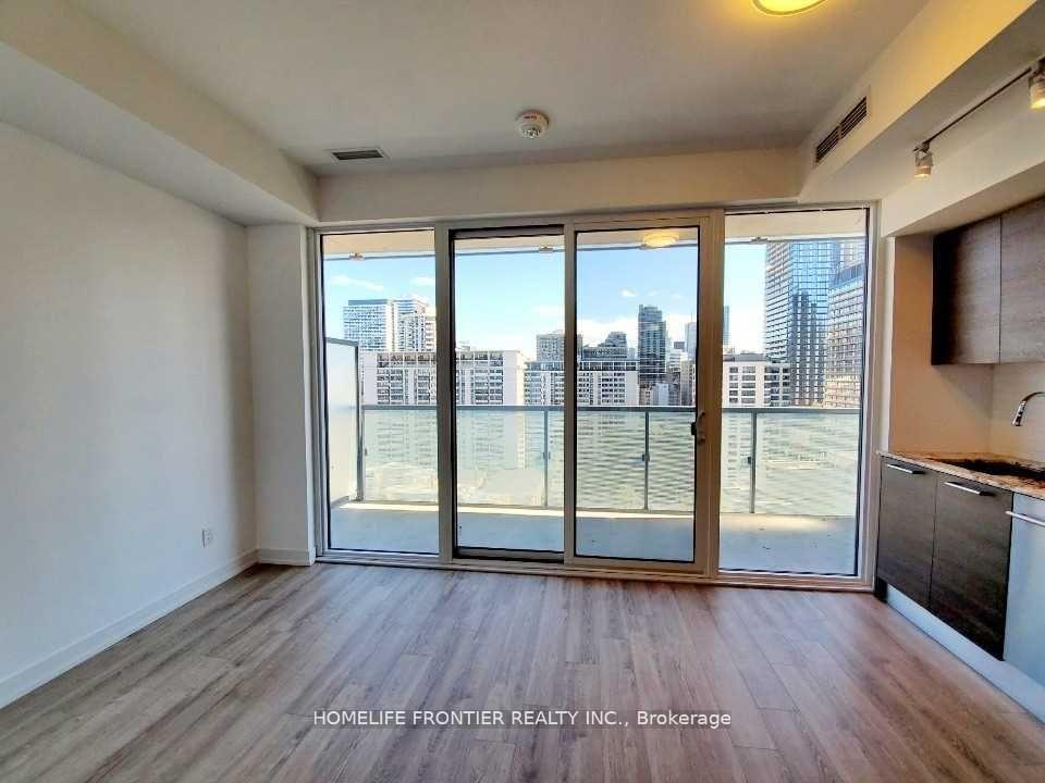 28-s-wellesley-street-e-toronto-ontario-c13052404