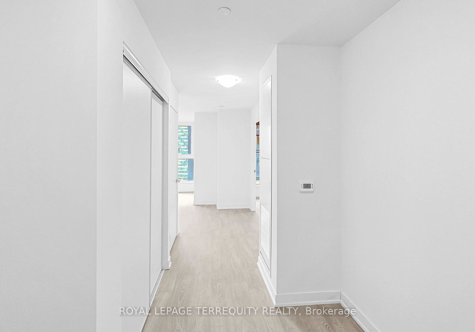 1-quarrington-lane-north-york-ontario-c13052468