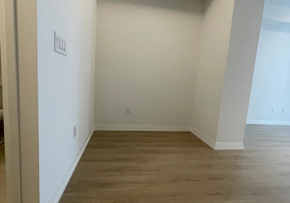 8-widmer-street-toronto-ontario-c13052828