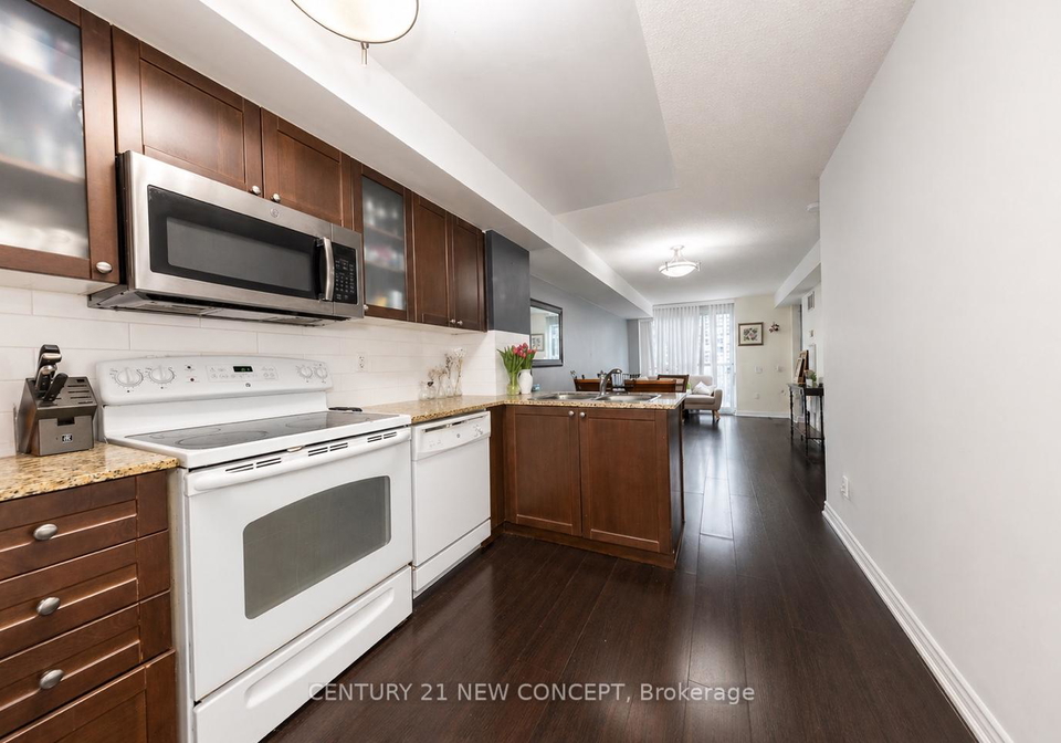 761-bay-street-toronto-ontario-c13052882