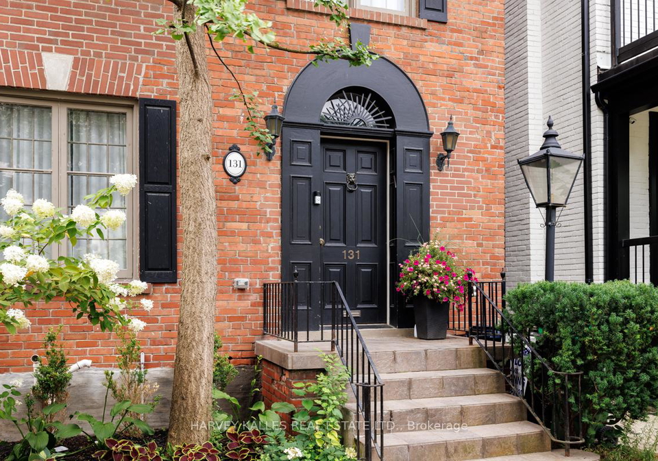 131-balmoral-avenue-toronto-ontario-c13052936