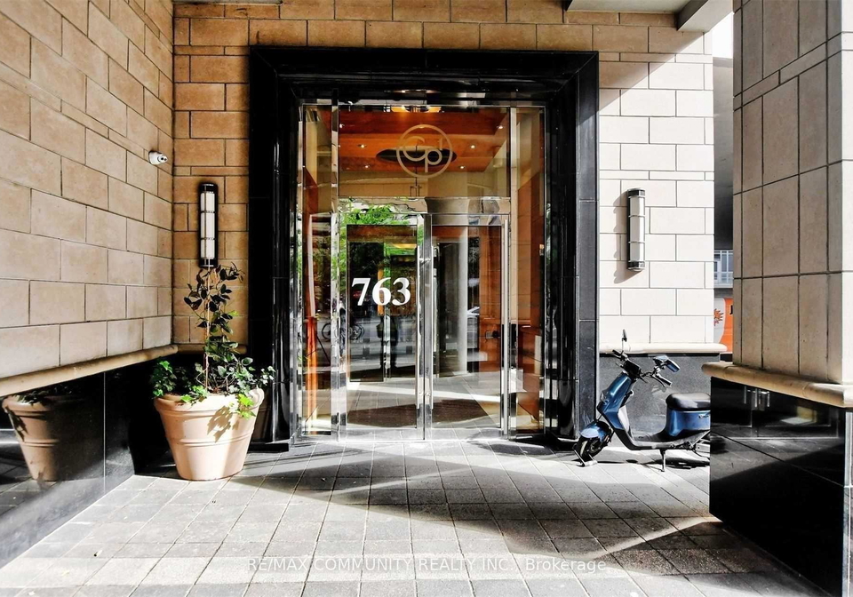 763-bay-street-toronto-ontario-c13053132