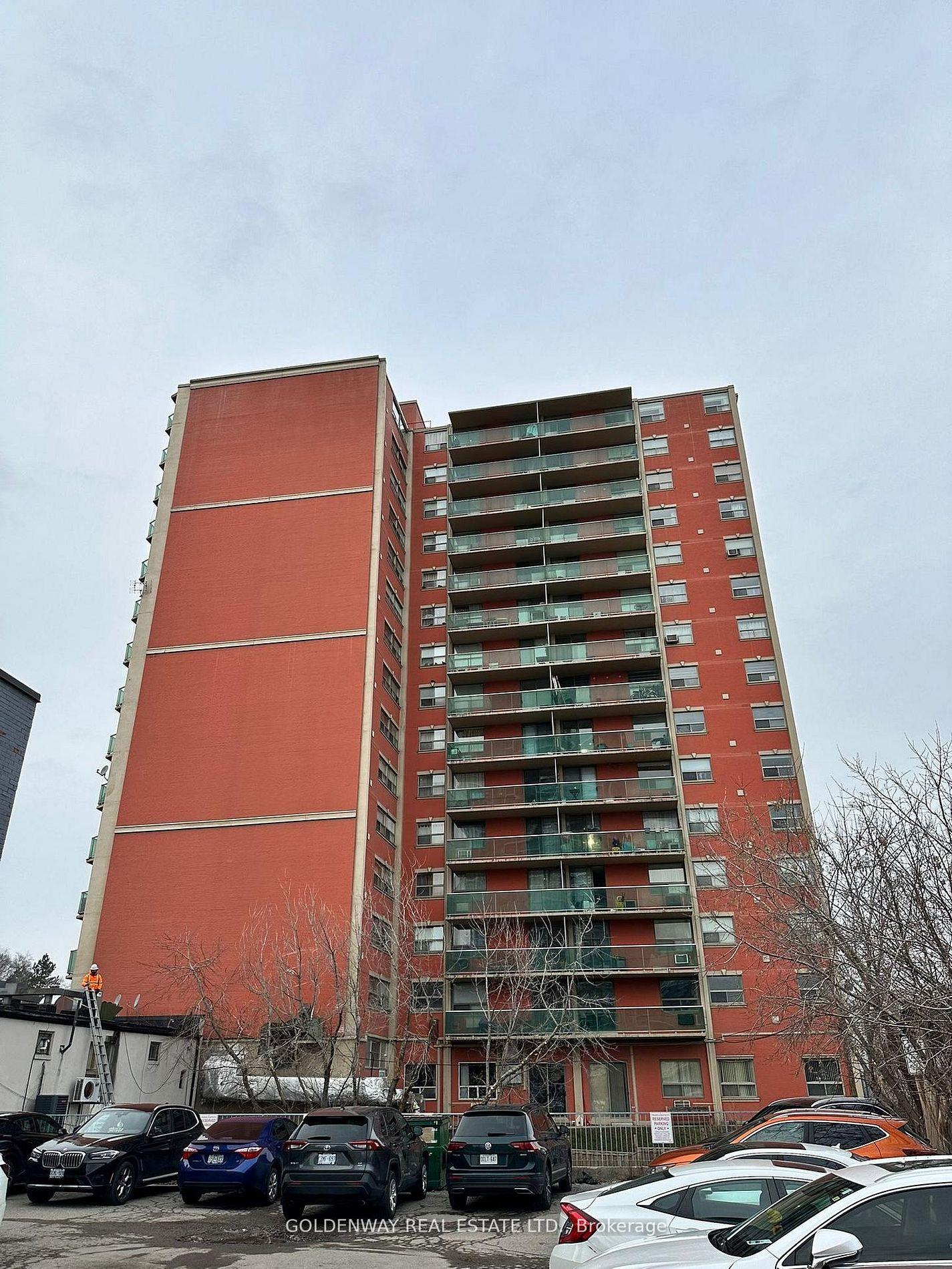 5949-yonge-street-north-york-ontario-c13053314