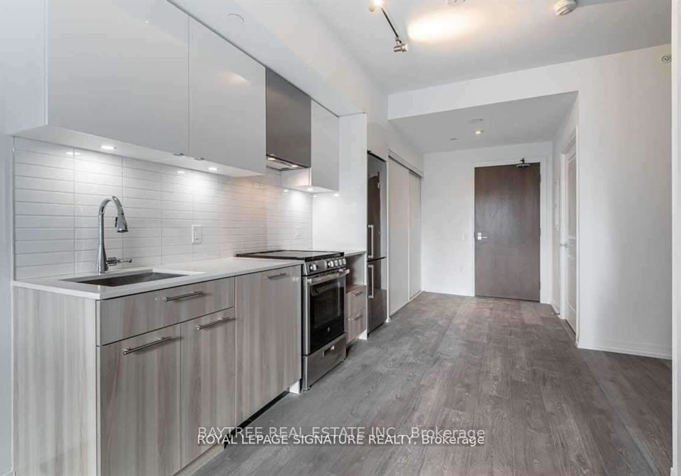 251-jarvis-street-toronto-ontario-c13053346