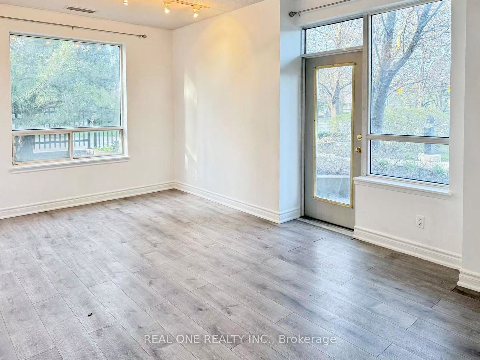 35-empress-avenue-north-york-ontario-c13053362