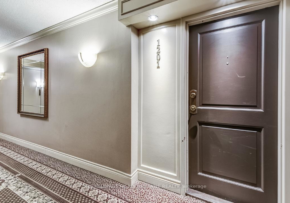 30-wellington-street-e-toronto-ontario-c13053528