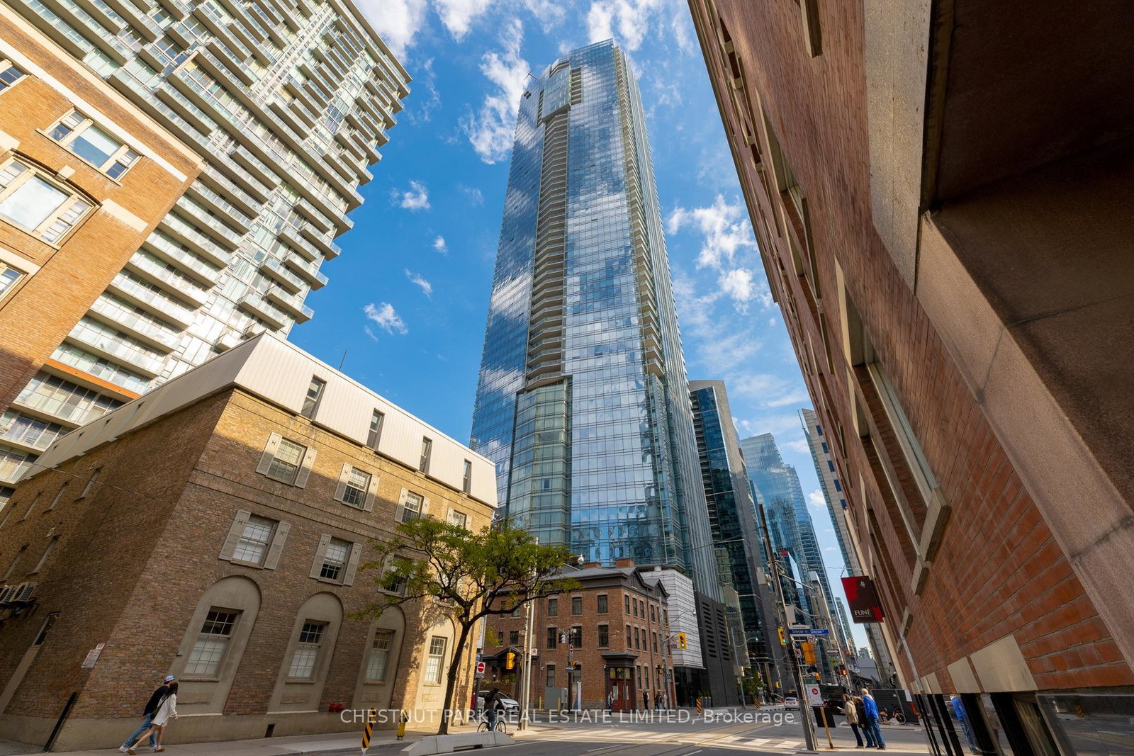 180-university-avenue-toronto-ontario-c13053938