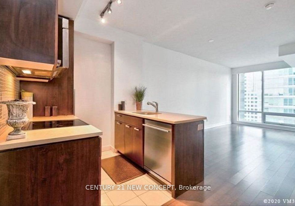 295-adelaide-street-w-toronto-ontario-c13054040