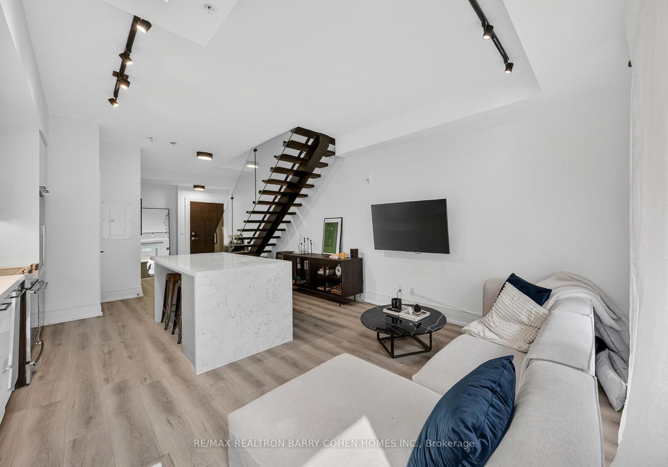 90-niagara-street-toronto-ontario-c13054538