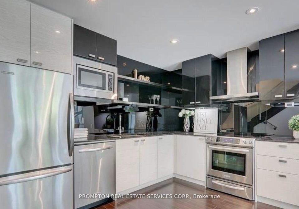 121-mcmahon-drive-north-york-ontario-c13054606